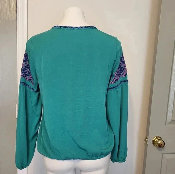 Southern Tide Sienna Tassel Embroidered Boho Beachy Chic Casual Flowy Blouse(S) - Picture 8 of 11